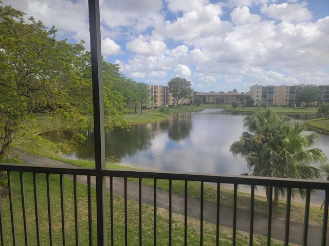 3 of 20 - 7900 Nw 50th Street ##304, Lauderhill, FL