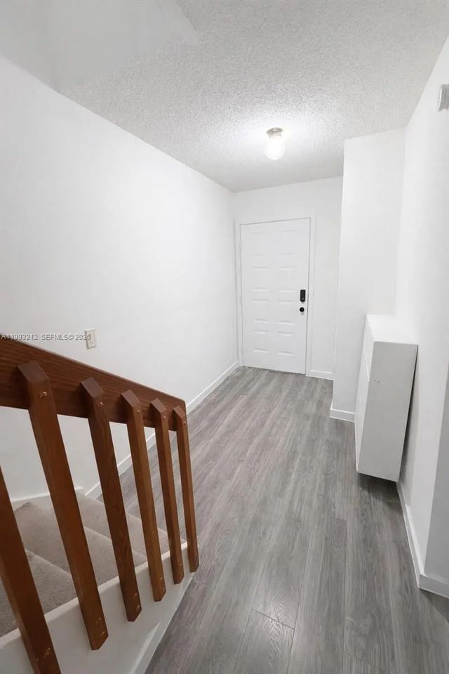 2 of 15 - 4321 Sw 70th Terrace, Davie, FL