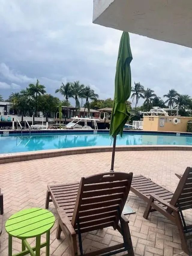 2000 Ne 135th Street #601, North Miami
