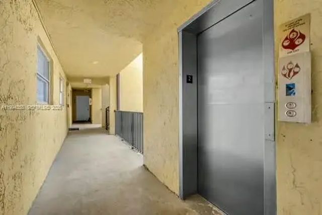 5 of 36 - 15430 Sw 82nd Lane #625, Miami, FL