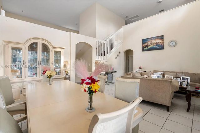 4 of 46 - 20507 Nw 9th Avenue, Miami Gardens, FL