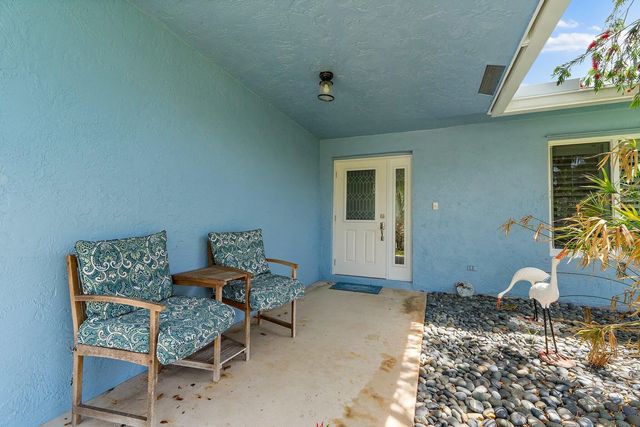 3 of 29 - 106 Chapel Lane, Tequesta, FL