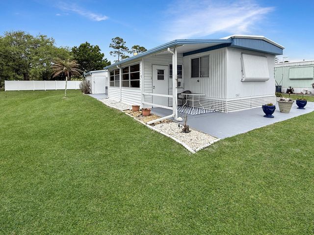 3 of 32 - 9296 Sw Michelle Drive, Stuart, FL
