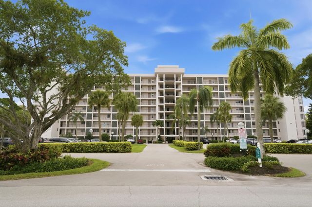 3100 N Palm Aire Drive #208, Pompano Beach