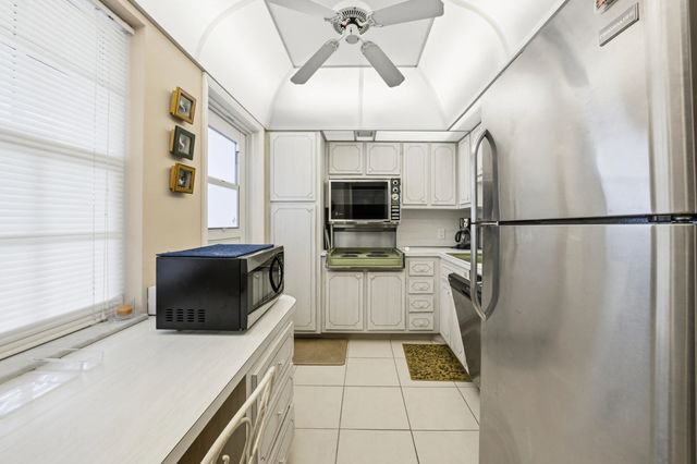 3 of 25 - 3100 N Palm Aire Drive #208, Pompano Beach, FL