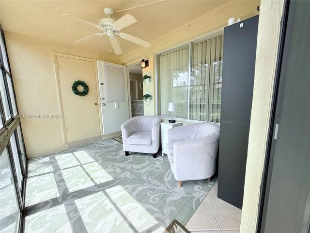 3 of 21 - 340 Pine Ridge Circle #c-1, Greenacres, FL