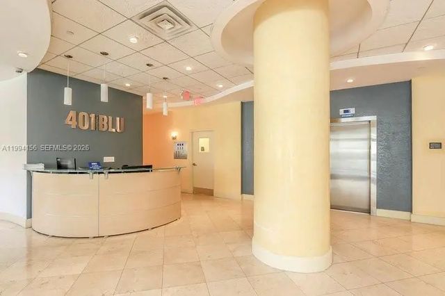 3 of 19 - 401 69th Street #505, Miami Beach, FL