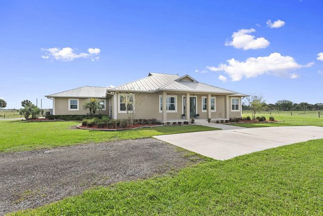 4 of 53 - 1720 S Brocksmith Road, Fort Pierce, FL