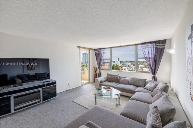 5 of 32 - 3180 S Ocean Drive #718, Hallandale Beach, FL
