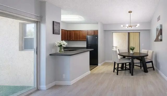 4 of 10 - 7670 Westwood Drive #718, Tamarac, FL