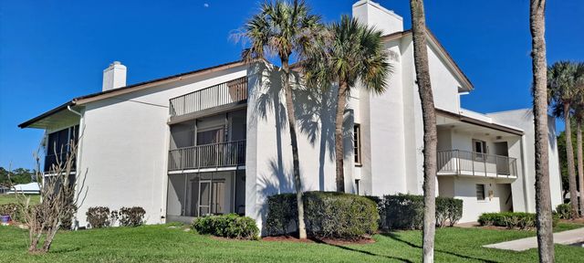 3 of 82 - 3500 Twin Lakes Terrace #206, Fort Pierce, FL