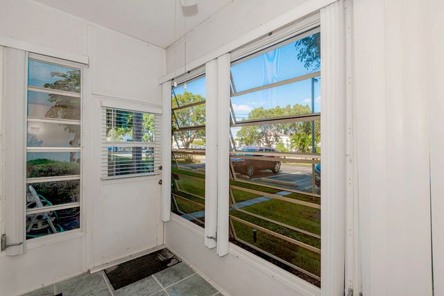 4770 Nw 21st Street #105, Lauderhill