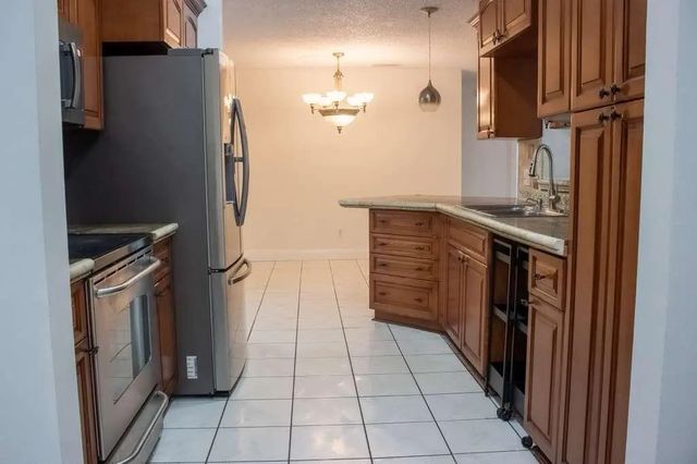 3 of 15 - 1761 Sw Monterrey Lane, Port St. Lucie, FL