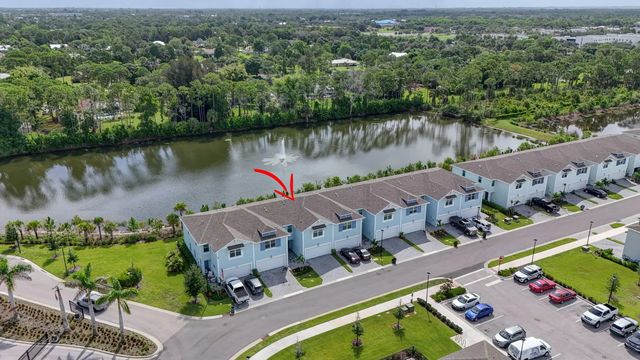 5786 Se Edgewater Circle, Stuart