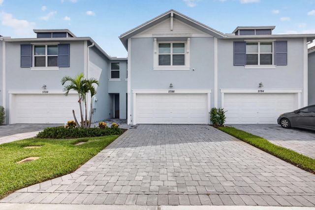 3 of 61 - 5786 Se Edgewater Circle, Stuart, FL