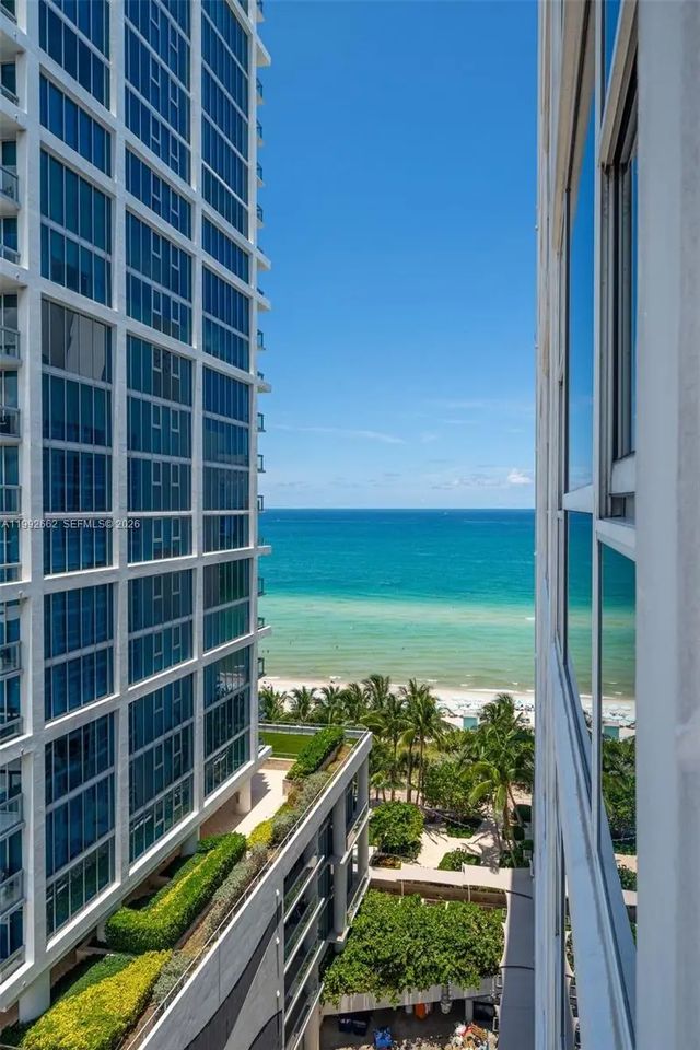 4 of 45 - 6801 Collins Avenue #1414, Miami Beach, FL