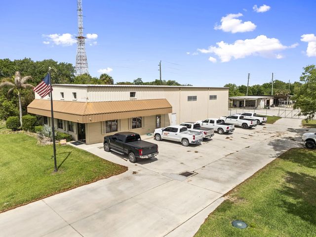4 of 60 - 16050 Orange Avenue, Fort Pierce, FL