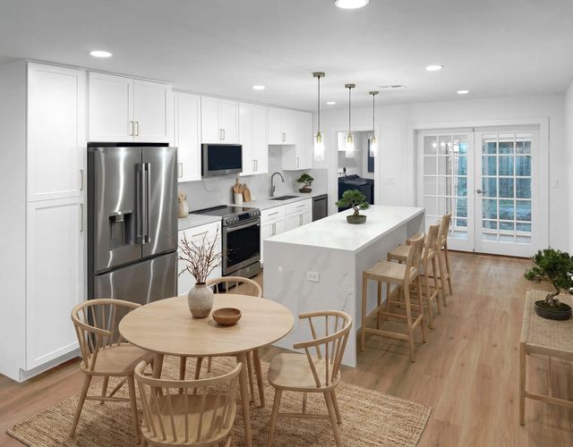 4 of 25 - 3902 Harwood Street, West Palm Beach, FL