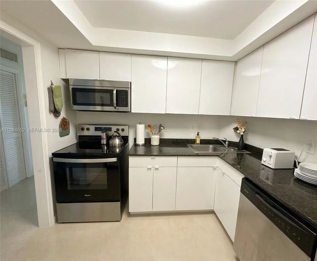 4 of 17 - 1881 Middle River Drive #704, Fort Lauderdale, FL