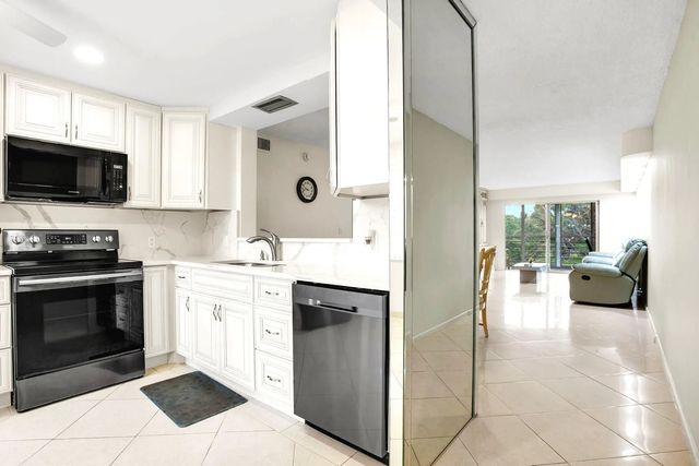 5 of 38 - 4701 Martinique Drive #k3, Coconut Creek, FL