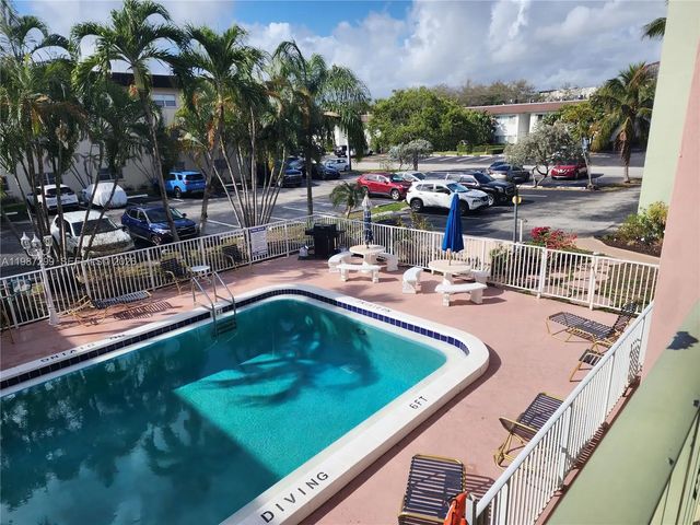 2 of 30 - 100 Se 6th Avenue #107, Pompano Beach, FL