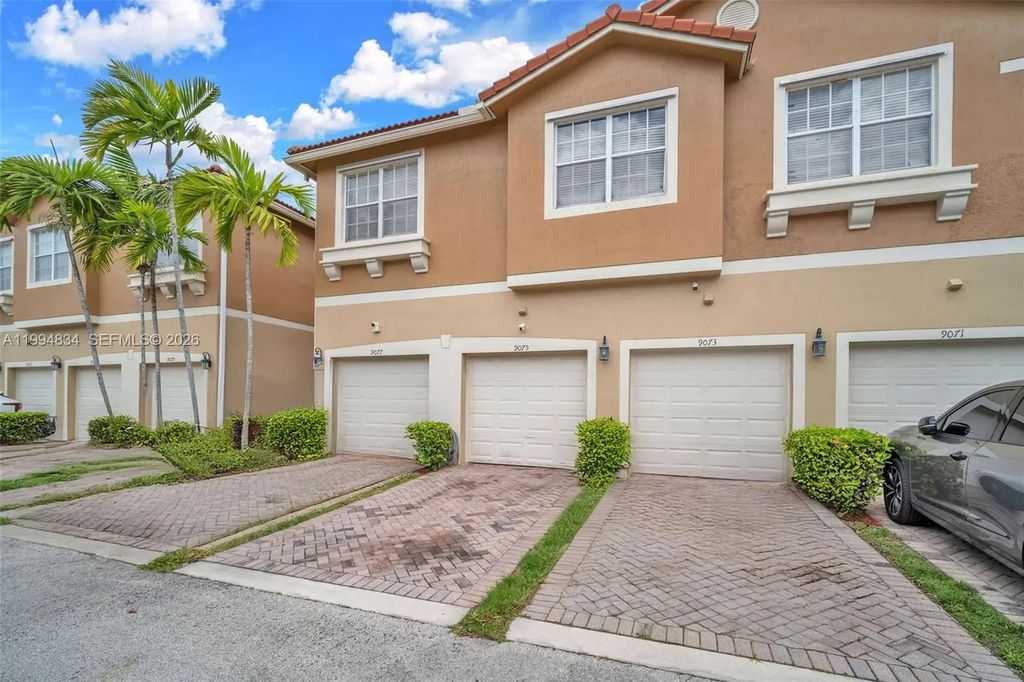 9075 Preston Place #9075, Tamarac