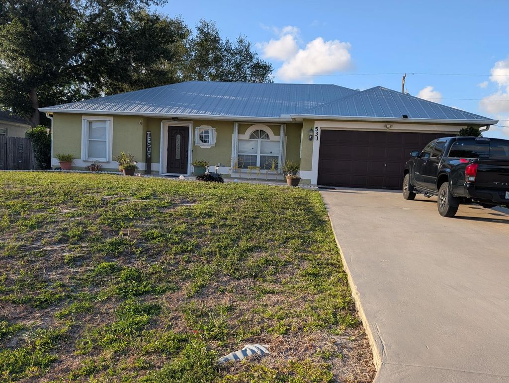 531 Sw Bradshaw Circle, Port St. Lucie