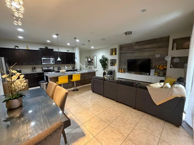 3 of 17 - 9029 Rhodes Street, Kissimmee, FL