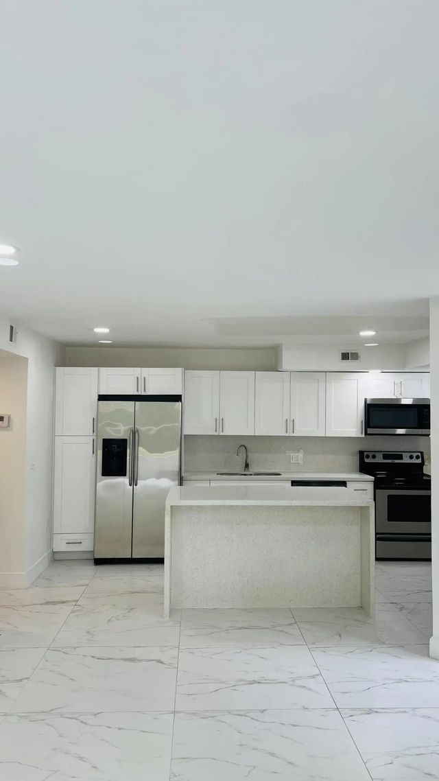 2 of 19 - 1401 Village Boulevard #2012, West Palm Beach, FL