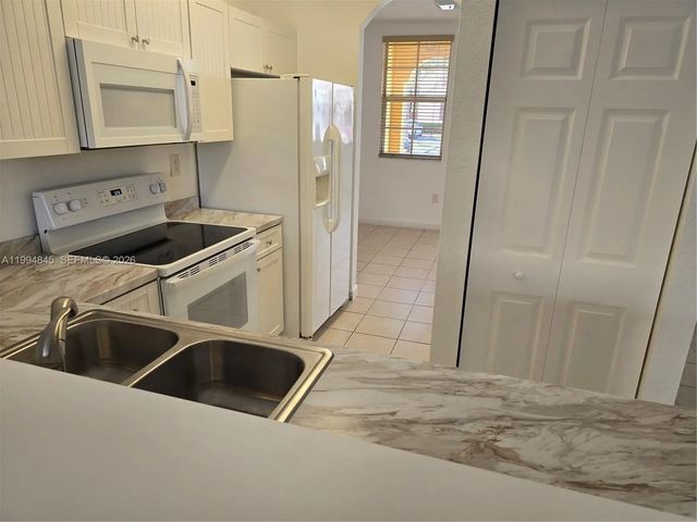 3 of 40 - 1575 Ne 33rd Avenue #104-9, Homestead, FL