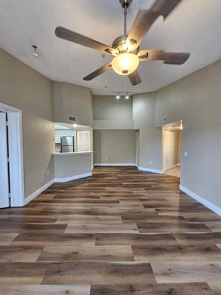 Photo of Listing #B26011128