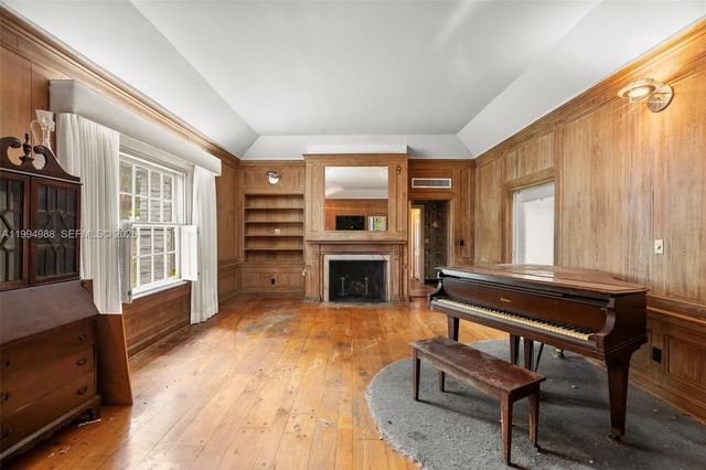 3 of 38 - 140 Ne 95th Street, Miami Shores, FL