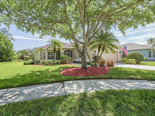 2 of 32 - 3415 63rd Square, Vero Beach, FL