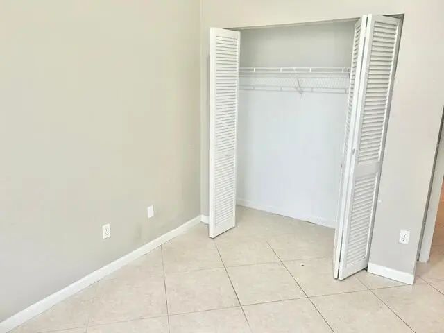 5 of 31 - 7584 Thornlee Drive, Greenacres, FL