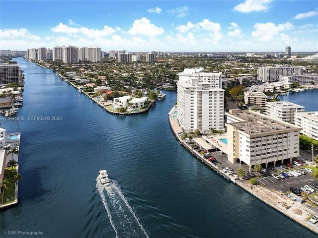 4 of 24 - 111 Golden Isles Drive #g4, Hallandale Beach, FL