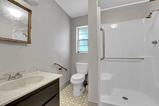 4 of 6 - 223 E Arbor Avenue, Port St. Lucie, FL