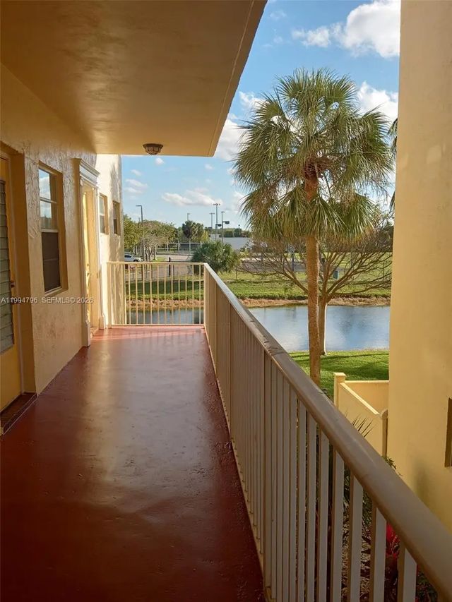 2 of 33 - N/A, Lauderdale Lakes, FL