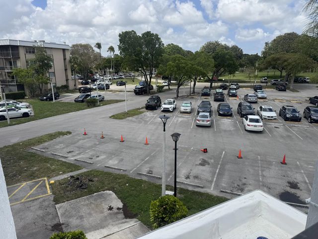 4 of 21 - 6300 S Falls Cir Drive #314, Lauderhill, FL