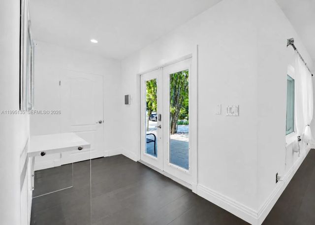 4 of 23 - 1895 Ne 118th Road, North Miami, FL