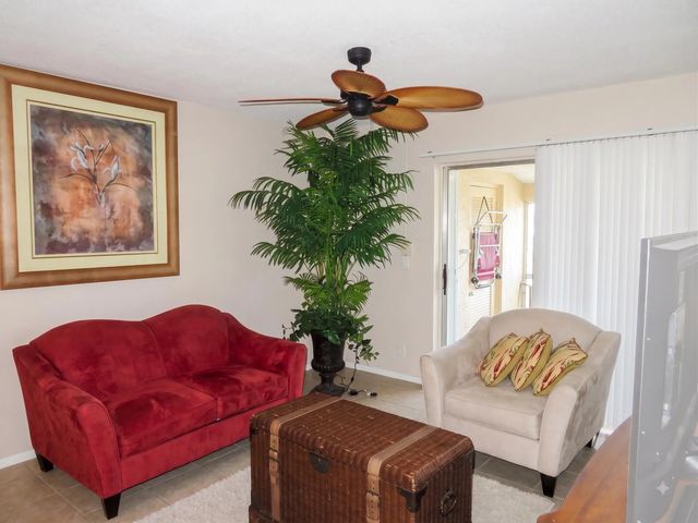 3 of 15 - 2971 W Ashley Dr Drive W #b, West Palm Beach, FL