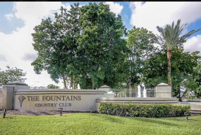 4 of 26 - 4110 Tivoli Court #202, Lake Worth, FL