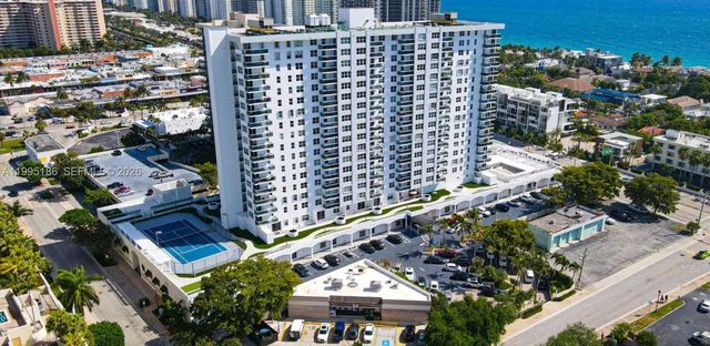 3015 N Ocean Boulevard #4l, Fort Lauderdale