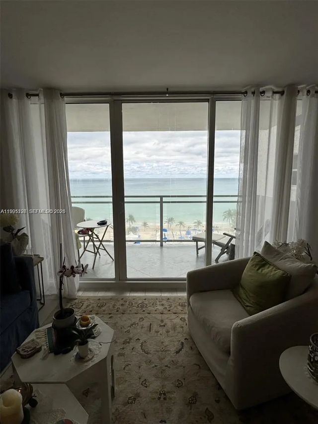 2030 S Ocean Drive #815, Hallandale Beach
