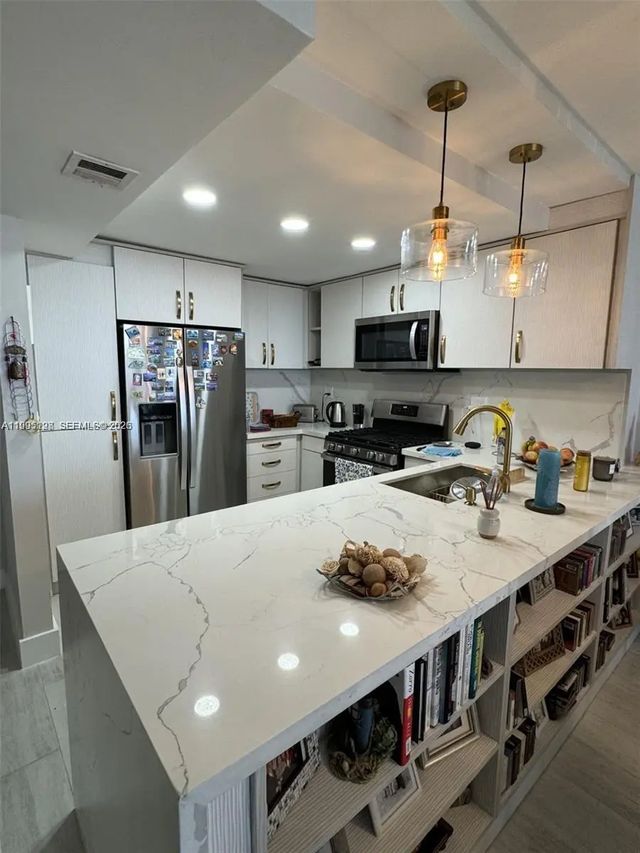 2 of 12 - 2030 S Ocean Drive #815, Hallandale Beach, FL