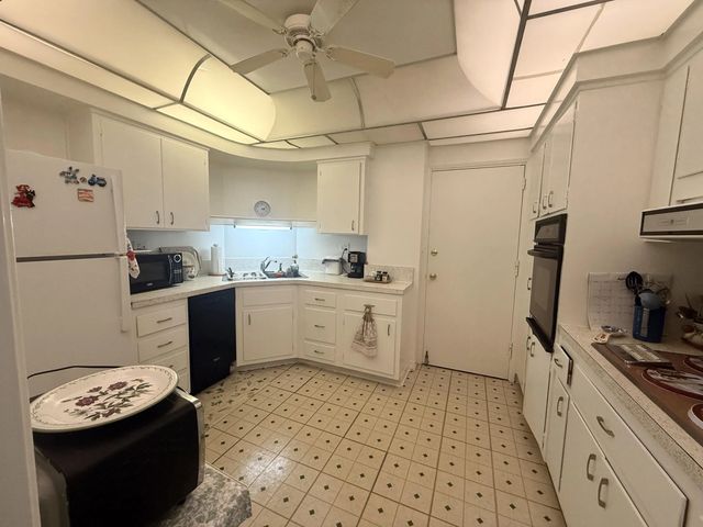 4 of 24 - 3233 Ne 34th Street #1112, Fort Lauderdale, FL