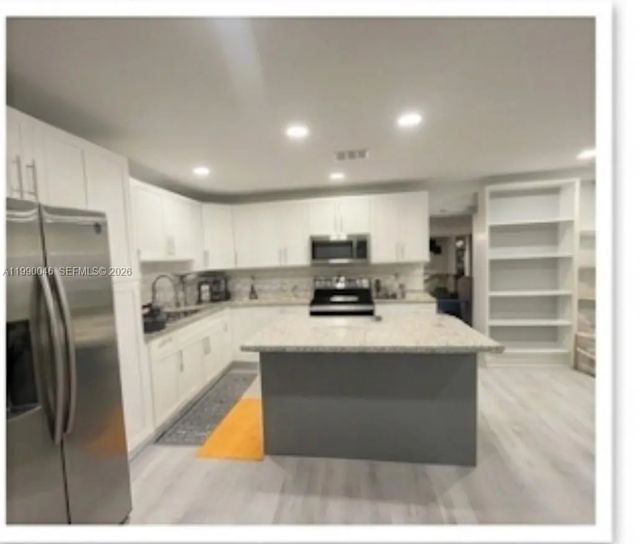 5 of 12 - 2373 Nw 33rd Street, Miami, FL