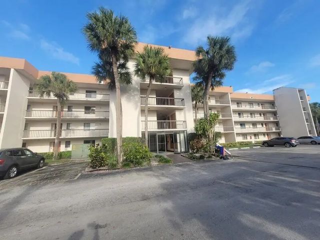 5917 Via Vermilya #206, Lake Worth