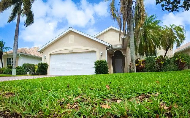 2 of 33 - 12415 Se Plandome Drive, Hobe Sound, FL