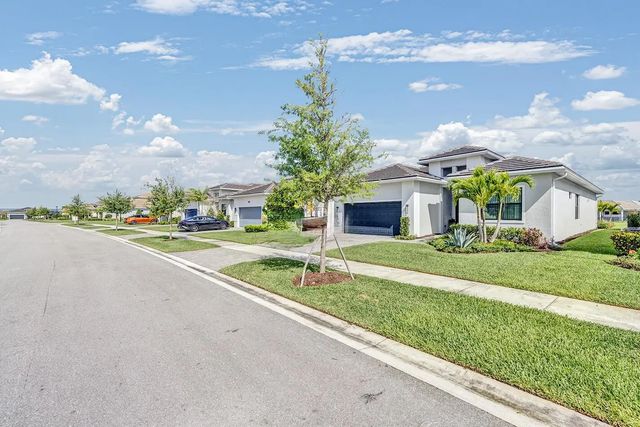 3 of 68 - 15647 Merritt Drive, Westlake, FL