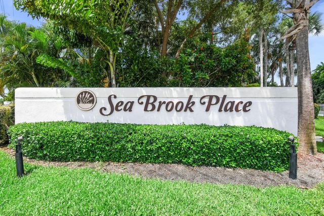 2 of 73 - 170 Seabreeze Circle, Jupiter, FL